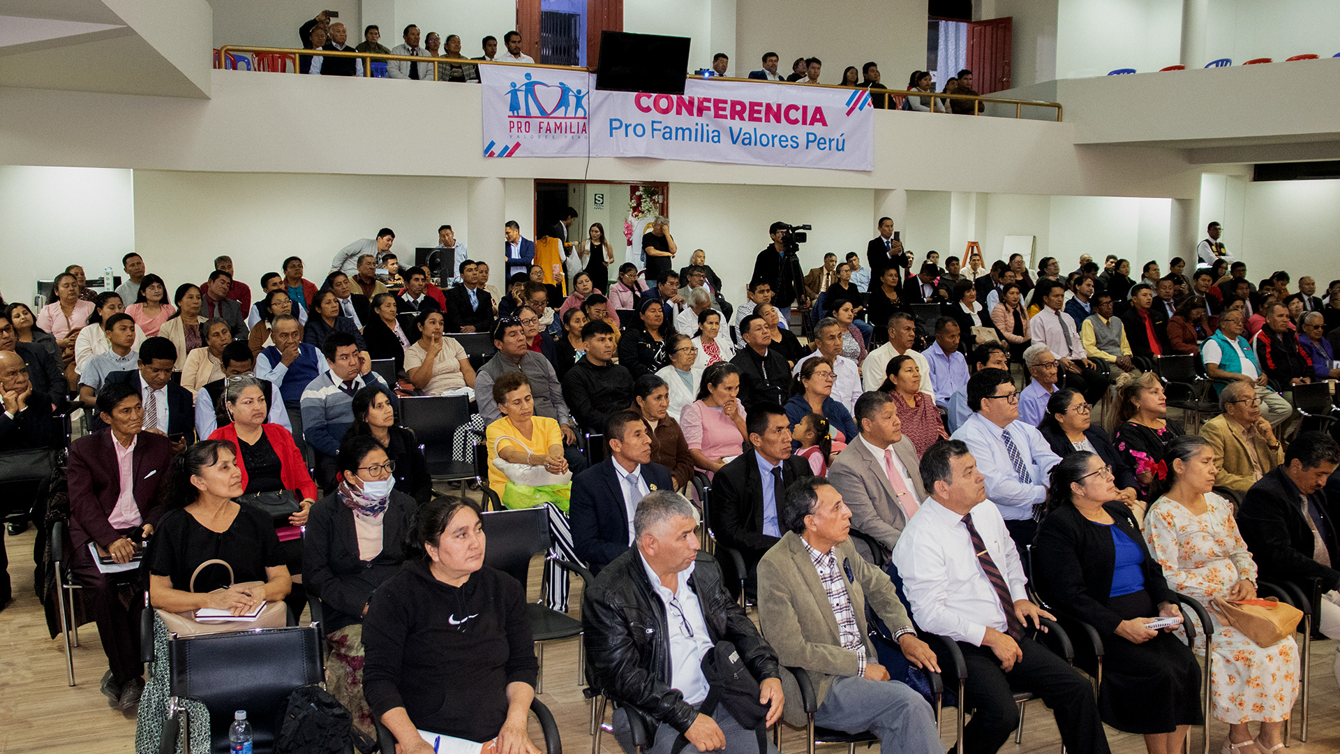 CONFERENCIA18